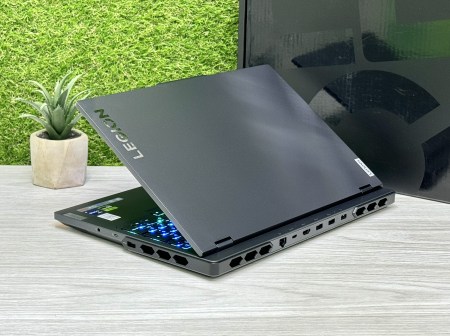 Lenovo Legion Pro 7 16irx8h 3